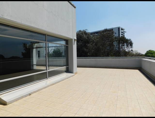 909M² OFFICE TO LET IN ILLOVO